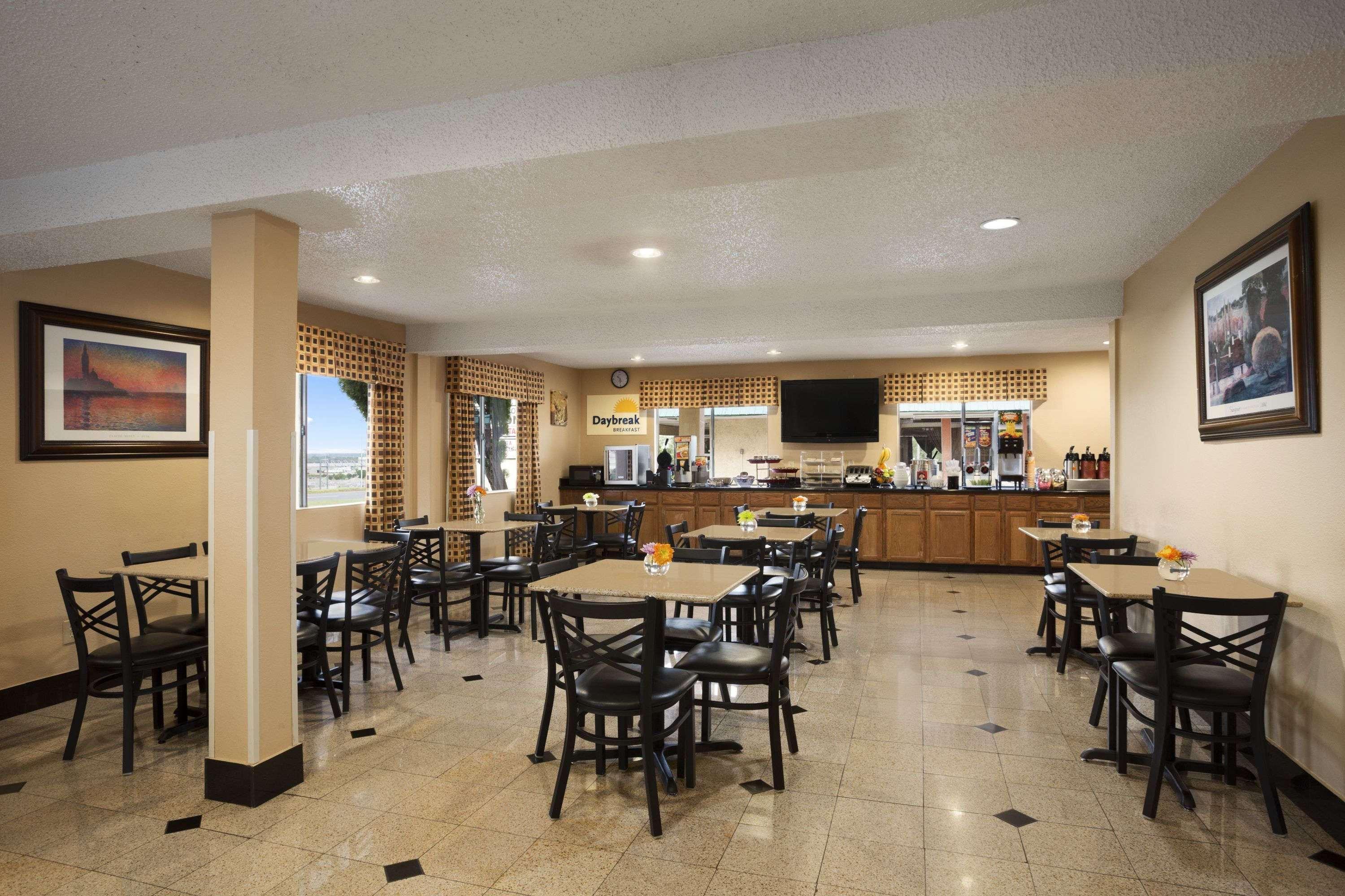 Days Inn By Wyndham Dallas Irving Luaran gambar